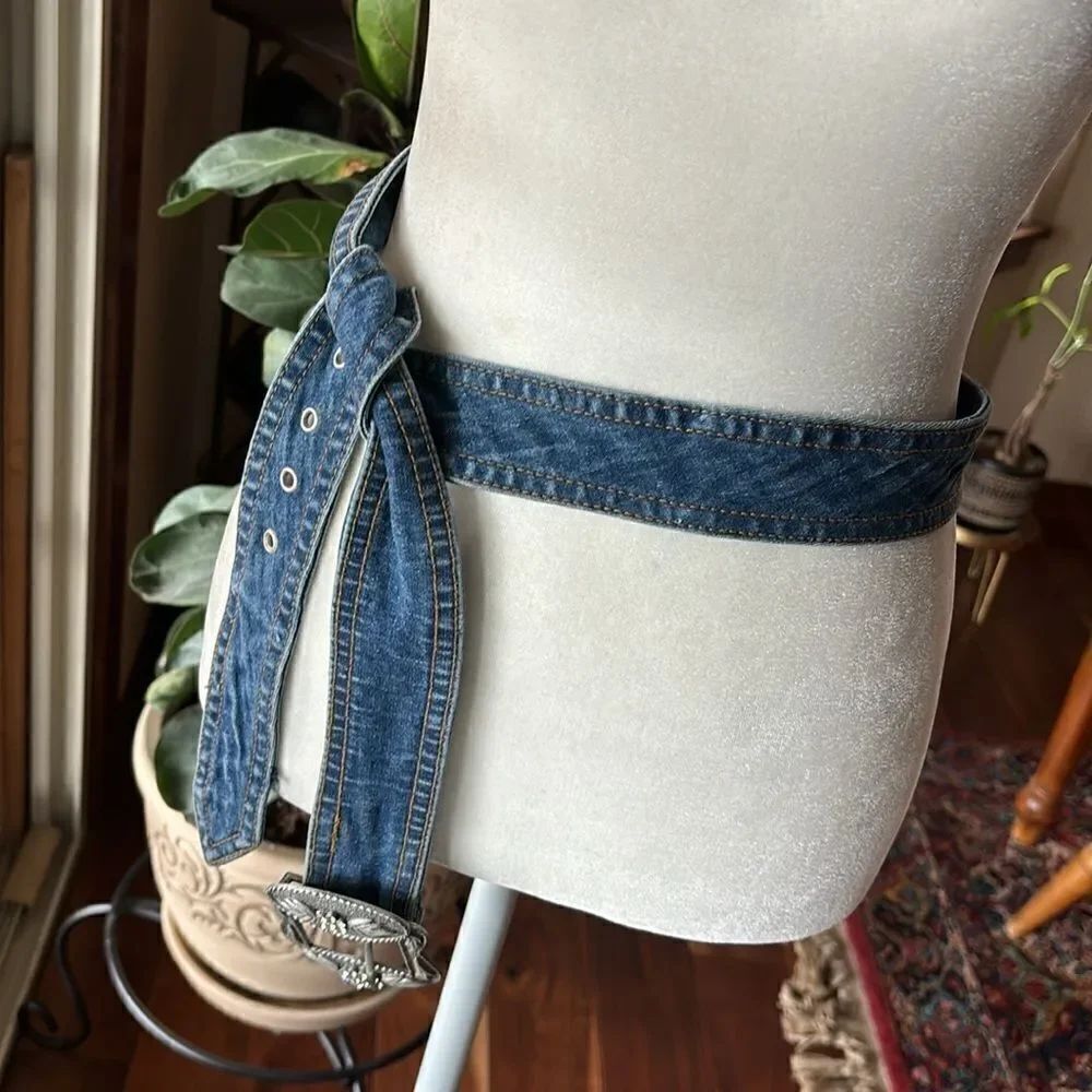 Denim & Rhinestone Buckle Belt - M - Picture 5 of 7